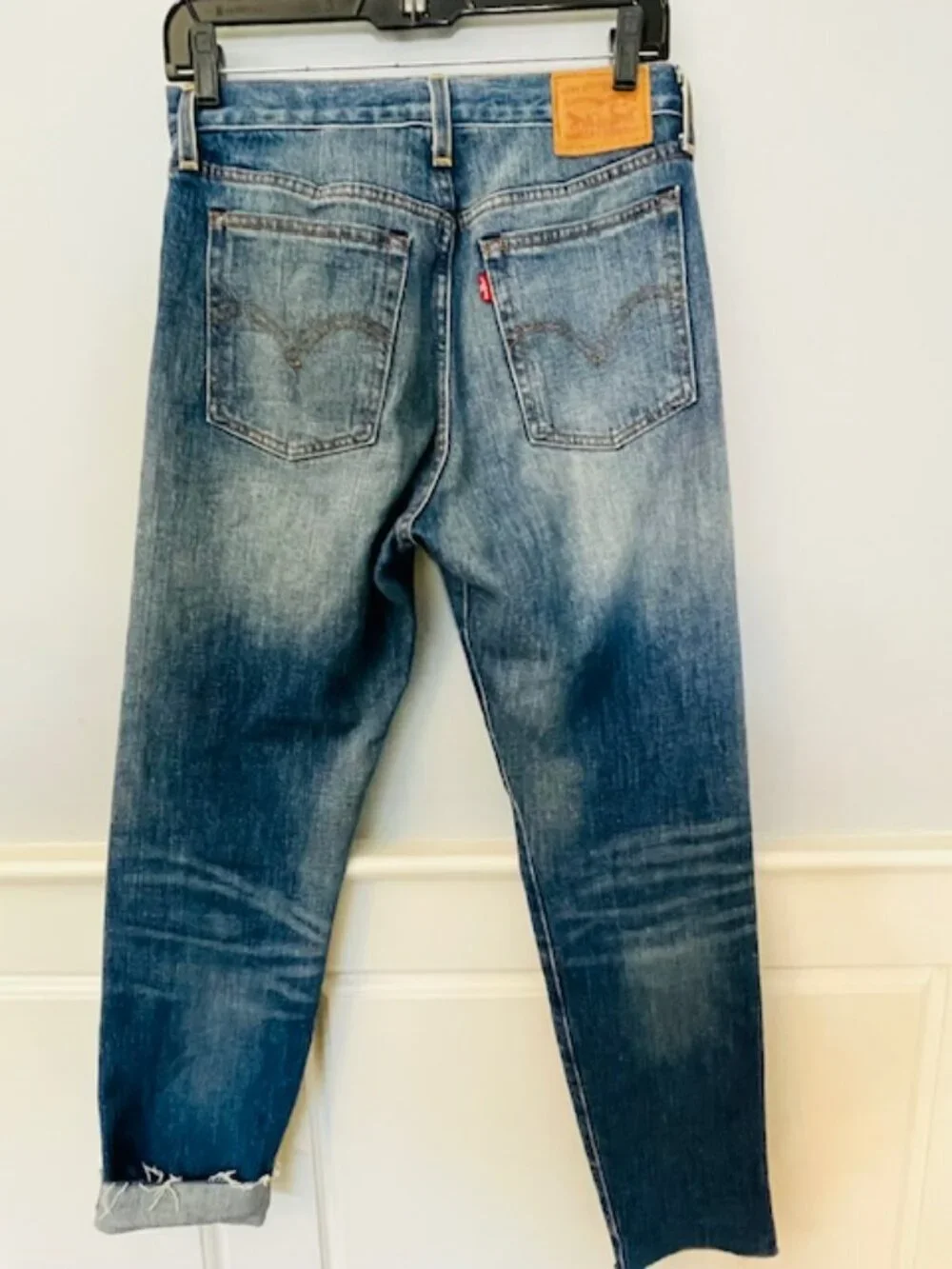 Levi's White Oak Cone Denim Wedgie Ankle Straight Leg Jeans Button Fly 28